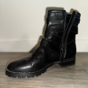 Design Lab Lord & Taylor TEGAN Black Moto Boots